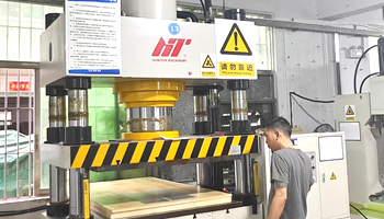 �z�y����